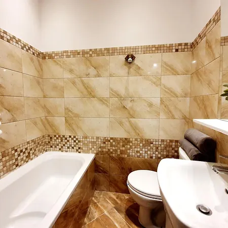 4 Pokojowe Mieszkanie Na Monte Cassino 19 Apartamento
